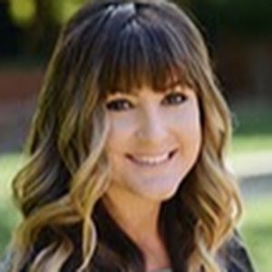 Meet your Posher, Gia